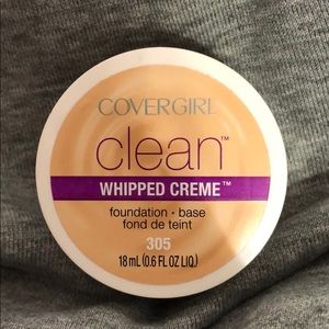 Covergirl Clean Whipped Creme